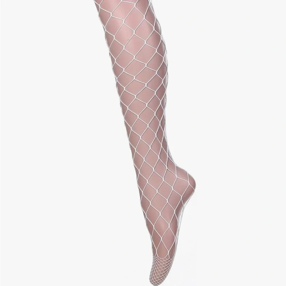 Fishnet stockings 4pr white